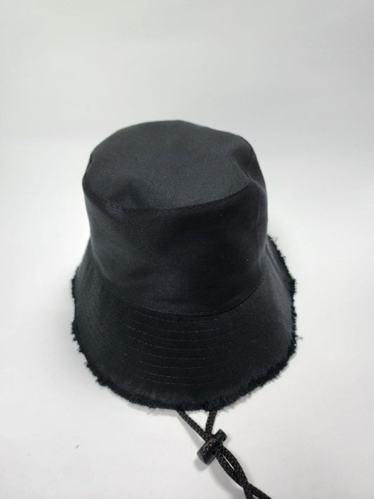 Bucket Hat Desflecado Negro